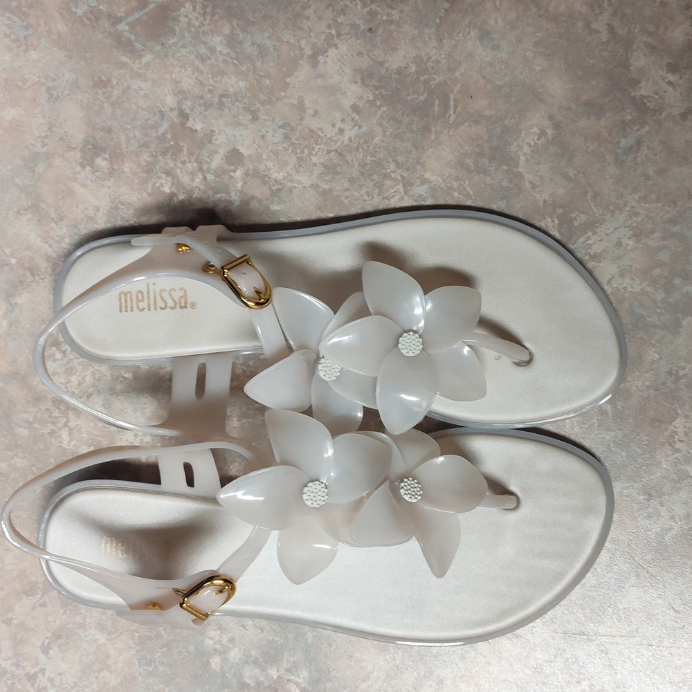 Melissa Cream Floral Sandals Size 6